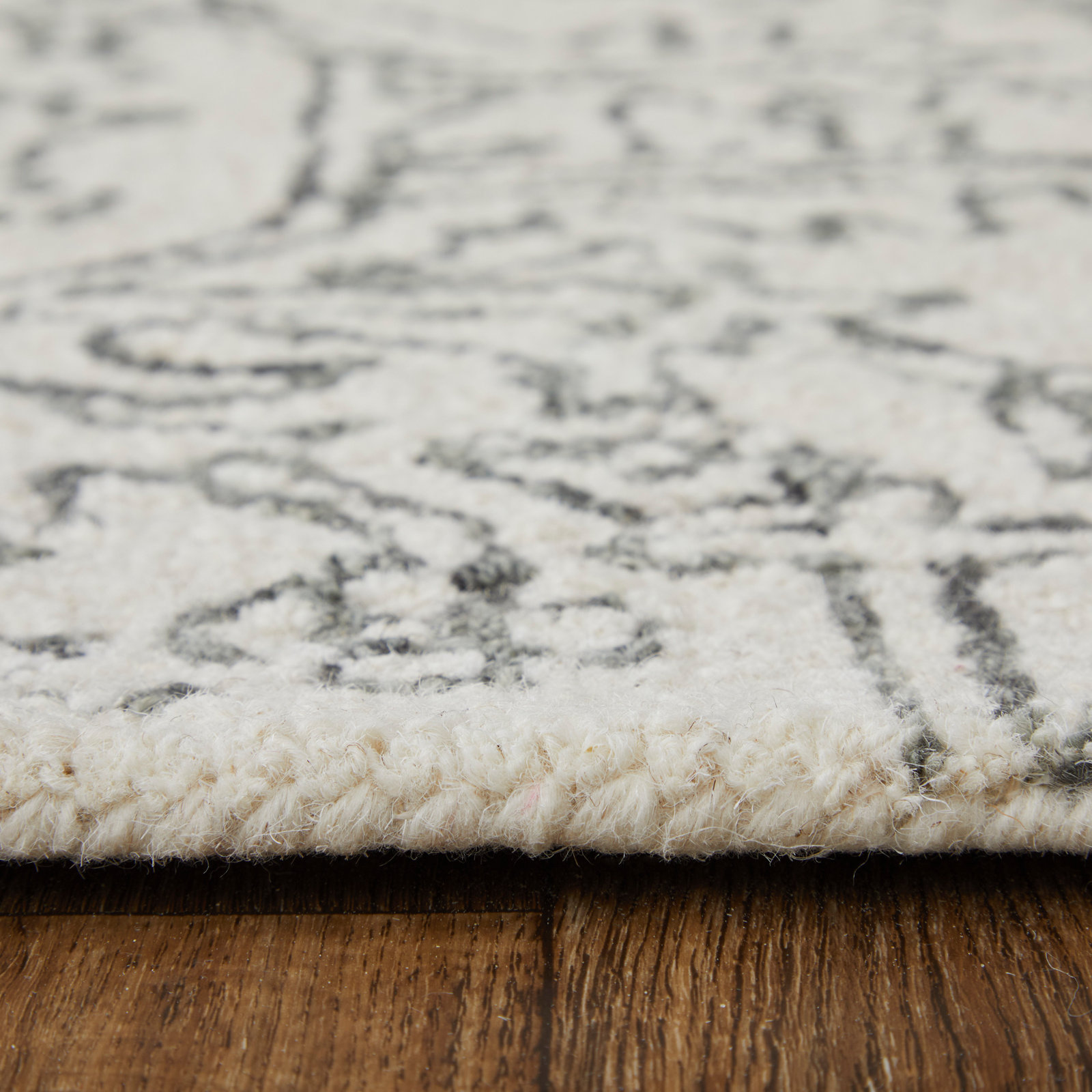 Armando Charcoal Gray Hand-Tufted Oriental Wool Rug, Rectangle 2' x 3'