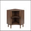 Armoire d'angle avec portes coulissantes et tablettes réglables