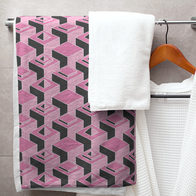 Jordao Bath Towel, Taffy Pink/Black