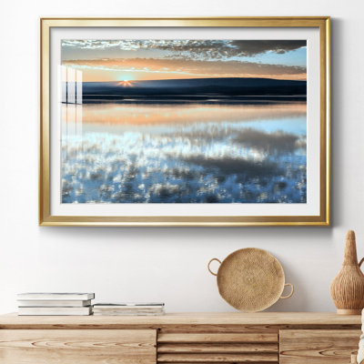 Serene Sunrise - Photographie avec cadre photo