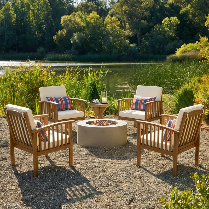 Chaise de patio pour l'extérieur avec coussins, Structure brune / coussins crème