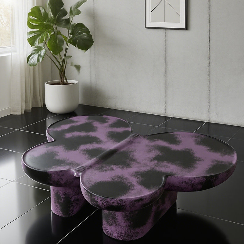 Table basse Modern Butterfly, fibre de verre, finition mauve et noire