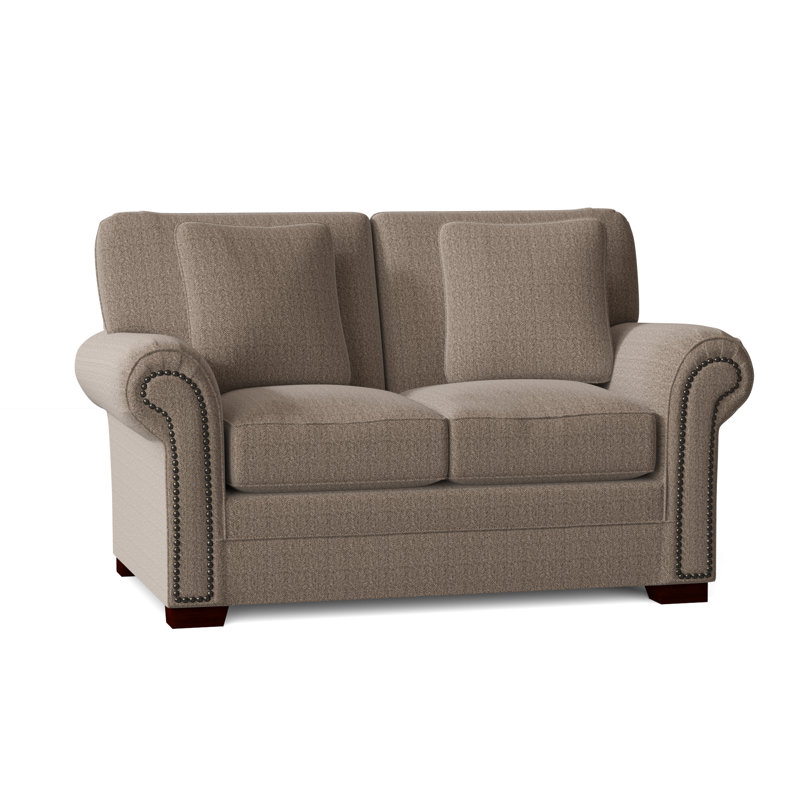 Causeuse à accoudoirs roulés de 63 po avec coussins réversibles Adrena, Laiton foncé, Chenille performance taupe Beantown 41