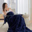 1 jeté en fausse fourrure bleu marine Vivienne-119336013