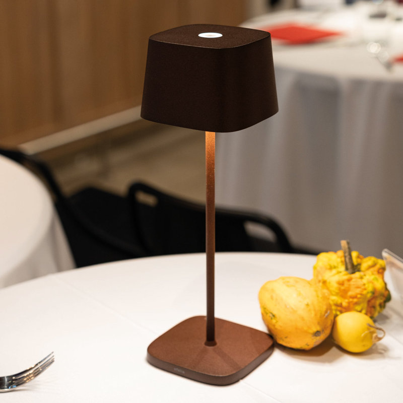 Ofelia Pro Table Lamp, Rust
