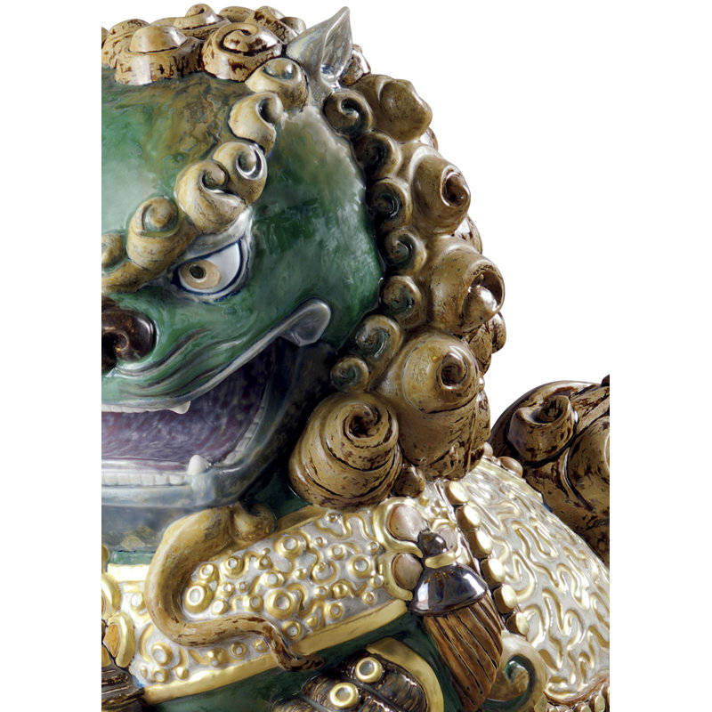 Figurine de lion oriental