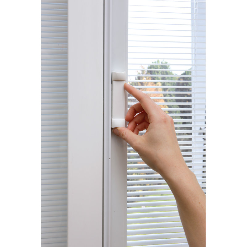 Porte d'entrée avant en fibre de verre apprêtée, S'ouvre à gauche vers l'intérieur, H 81,75 po x l 36 po x P 6,56 po