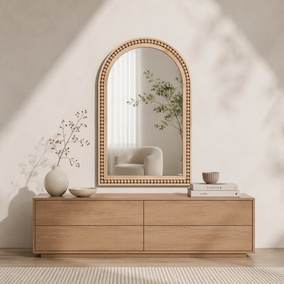 Miroir mural de 24 po x 36 po en bois naturel avec cadre en bois massif perlé, miroir de style campagnard rustique pour entrée, salle de bain et salon