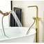 Robinet de baignoire autoportant à fixation au sol avec douche à main-128509619