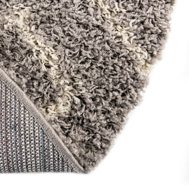 Azbill Geometric Indoor Rug, Oval 4' x 6'