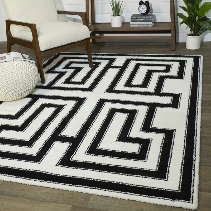 Tapis géométrique noir / blanc Wilk, Rectangle 7 pi 10 po x 10 pi