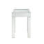 Table d'appoint glamour en miroir avec finitions diamant acrylique, plateau en verre de 10 cm, construction robuste, dimensions 40,6 x 40,6 x 61 cm, verre trempé.