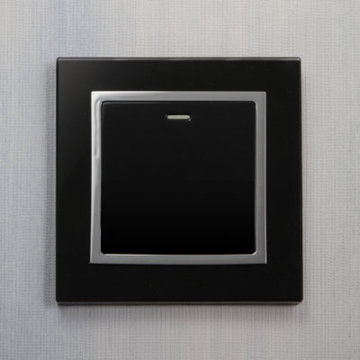 Crystal CT 1 Gang Rocker Light Switch Black