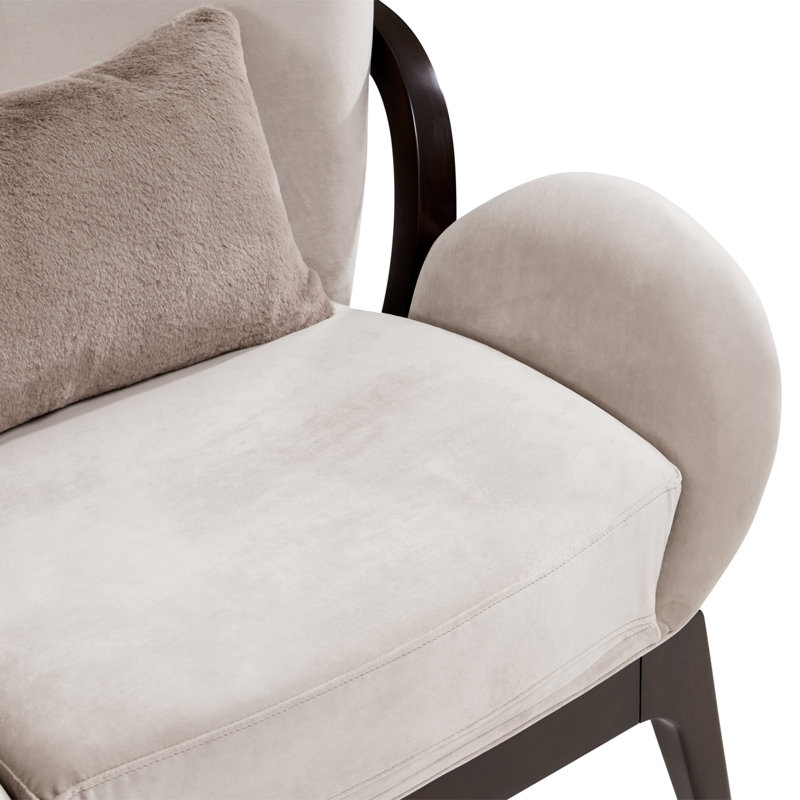 Camellia Field Butterfly Chair