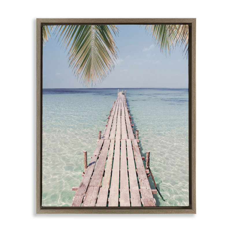 Quai tropical sur la plage, H 25 po x l 31 po, Cadre flottant métallique doré