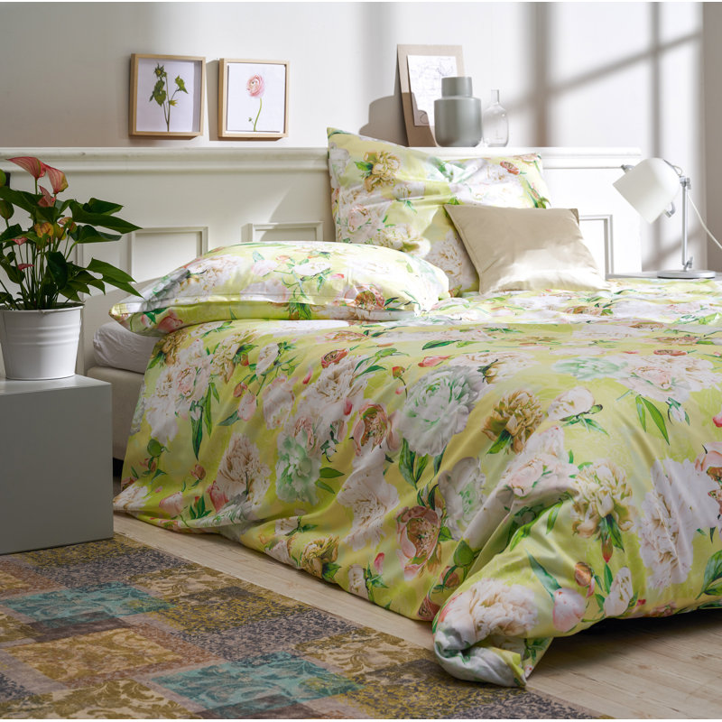 Hoyett Floral Duvet Cover Set with Pillowcases Included, 135cm x 200cm, Yellow