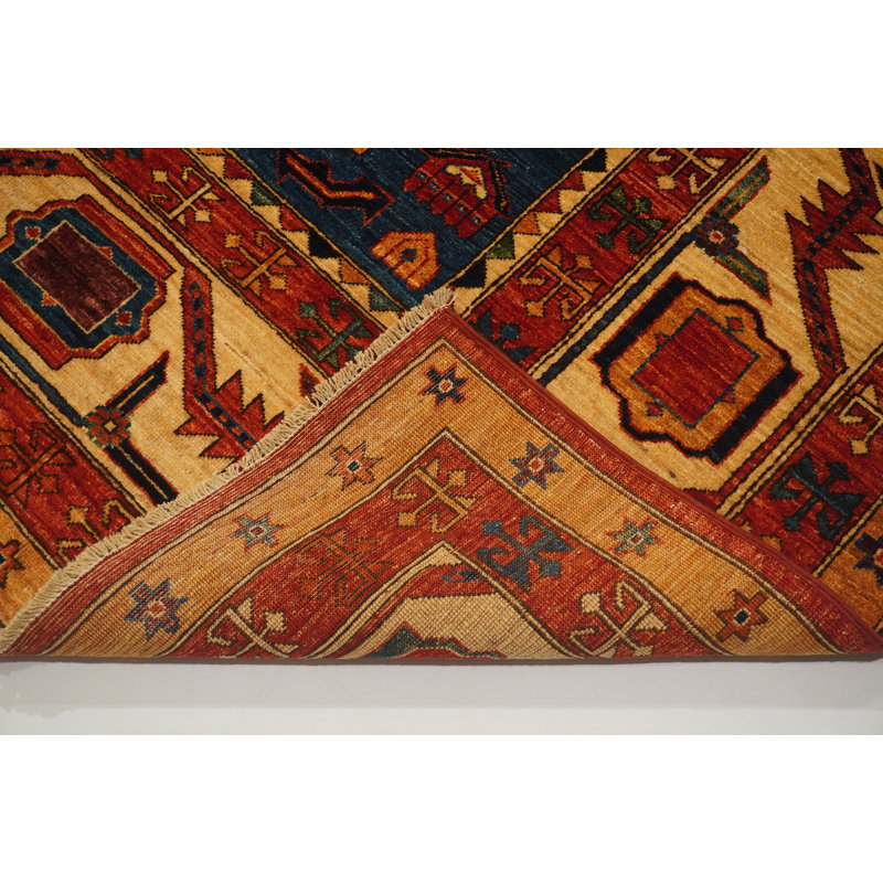 Tapis rouge noué à la main de haute qualité