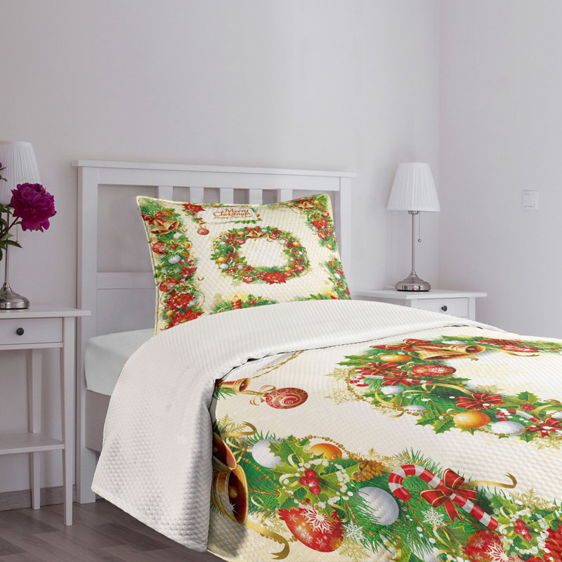 Twin White Polyester Christmas Bedspread Set