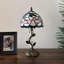 Lampe de table Tiffany avec fleurs de colibri en verre coloré rose et bleu, ampoule DEL incluse: l 8 po x P 8 po x H 16 po