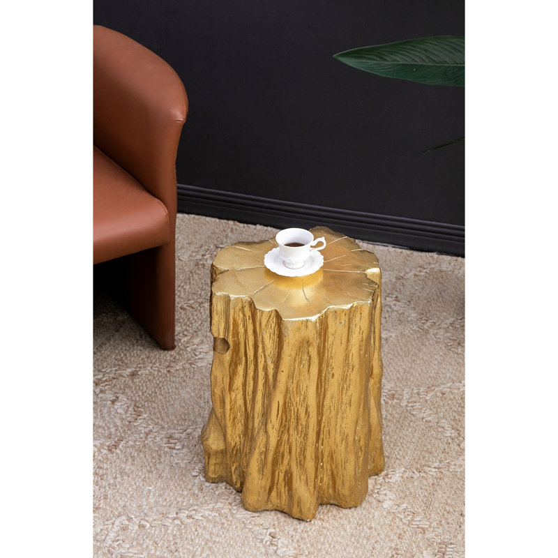 Le tabouret de tronc d'arbre doré magnésium 13,5 x 13 x 20 po, polyvalent et doré, crée une atmosphère douillette dans le salon, le bureau et la chambre à coucher.
