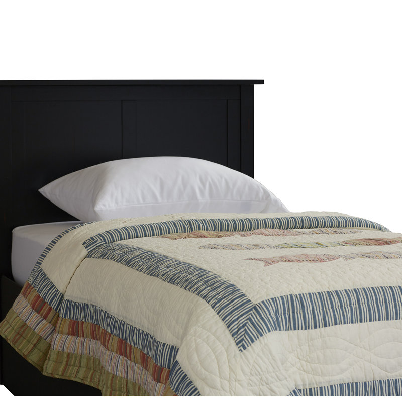 Handcrafted Fish Cotton Quilt, Twin Quilt