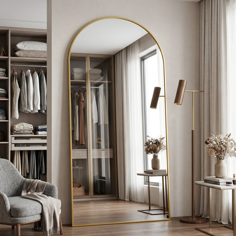 Miroir surdimensionné arqué en métal surdimensionné, Doré, 81 po x 41 po