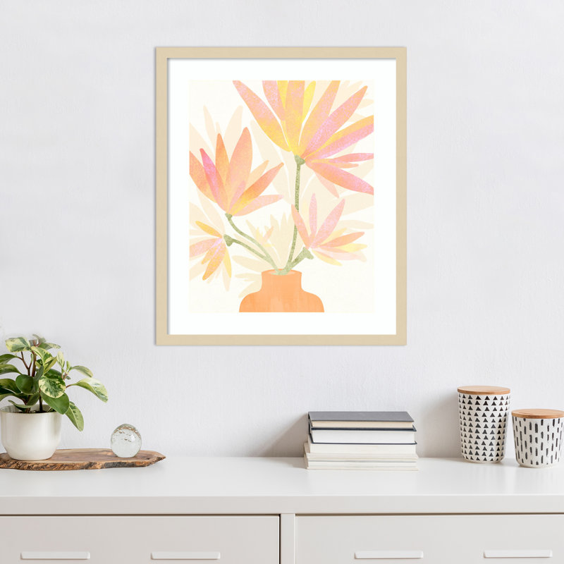 «Sweet Pink Floral» par Kristian Gallagher, impression sur bois encadrée, H 25 po x l 21 po