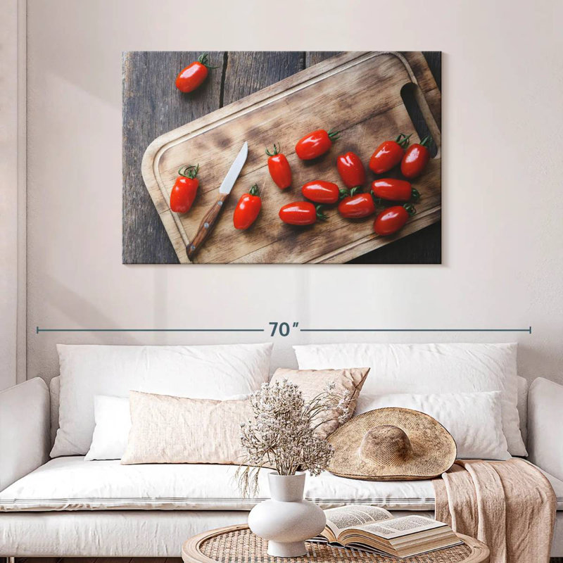 Yarlin Plum Tomatoes, 30" H x 45" W