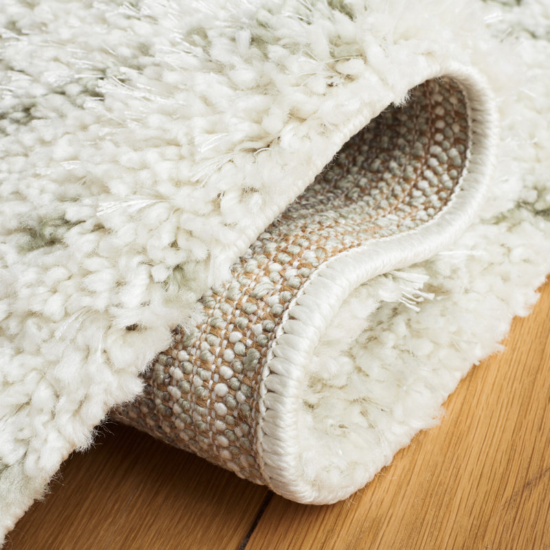 Ivory and Sage Hand-knotted Synthetic Shag Rug, 4' x 6'