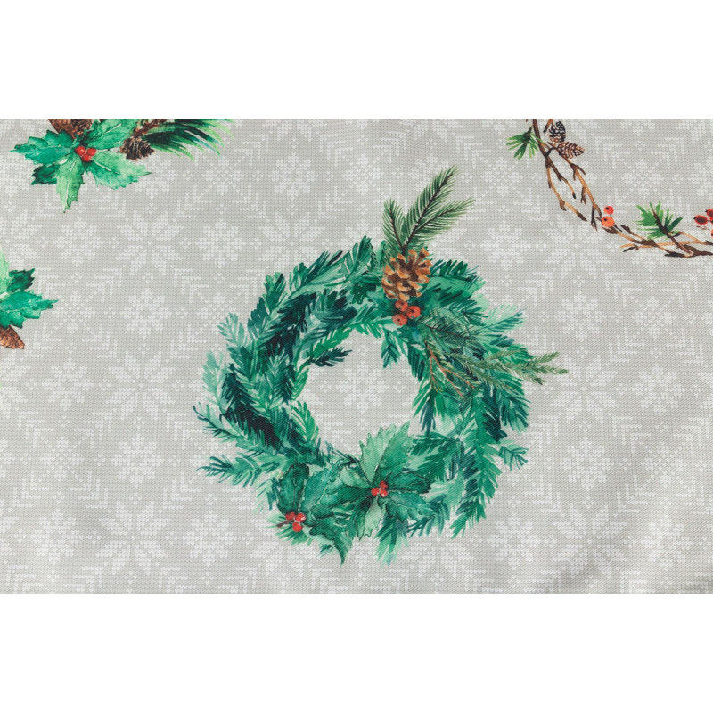 Joelle Crown Christmas Table Runner