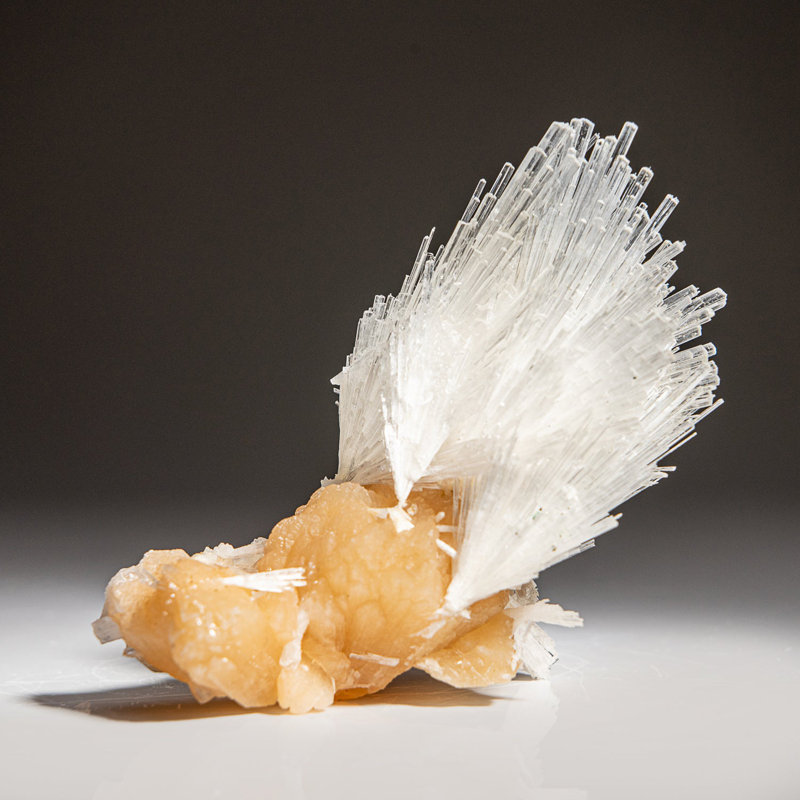Scolecite on Stilbite du quartier de Nasik, Maharashtra, Inde (131,7 grammes)