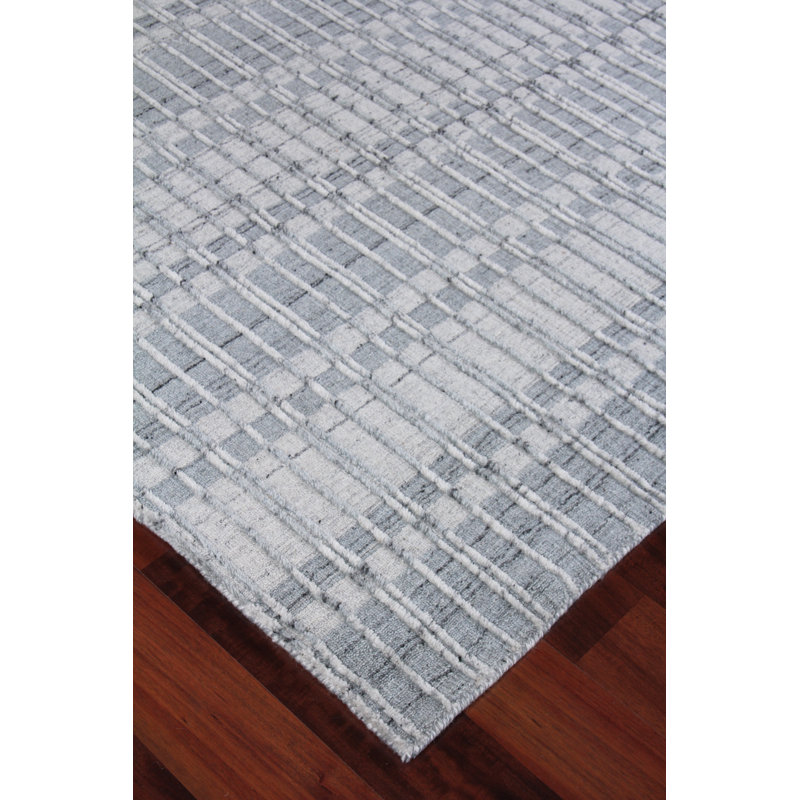 Provident Geometric Area Rug in Silver, Rectangle 6' x 9'