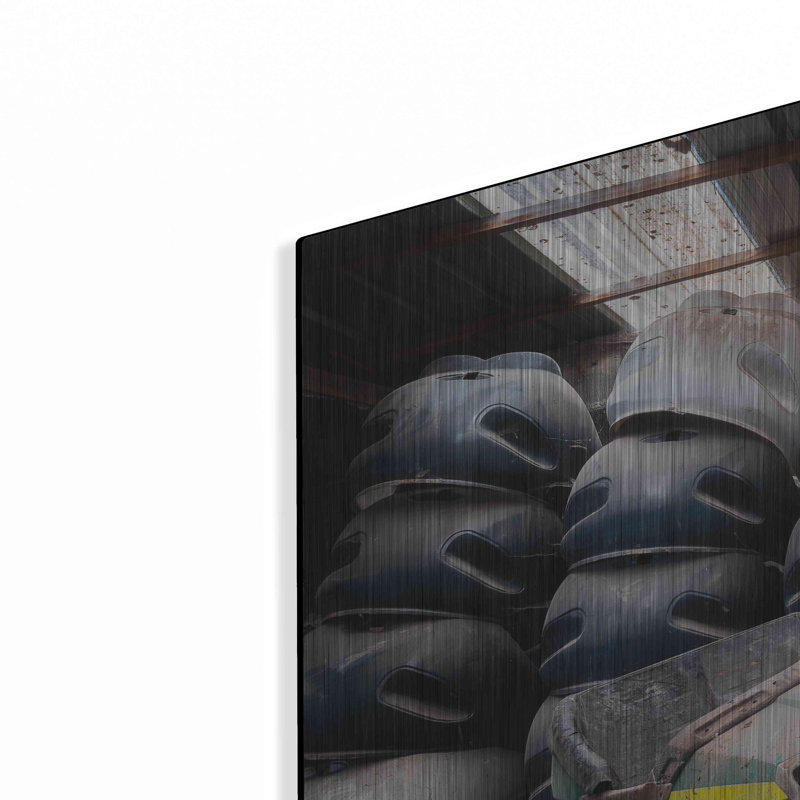 «Bumper Cars» par Roman Robroek, H 24 po x l 36 po