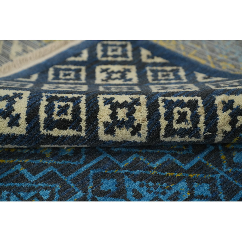 Tapis géométrique de style Gabbeh 6 x 9