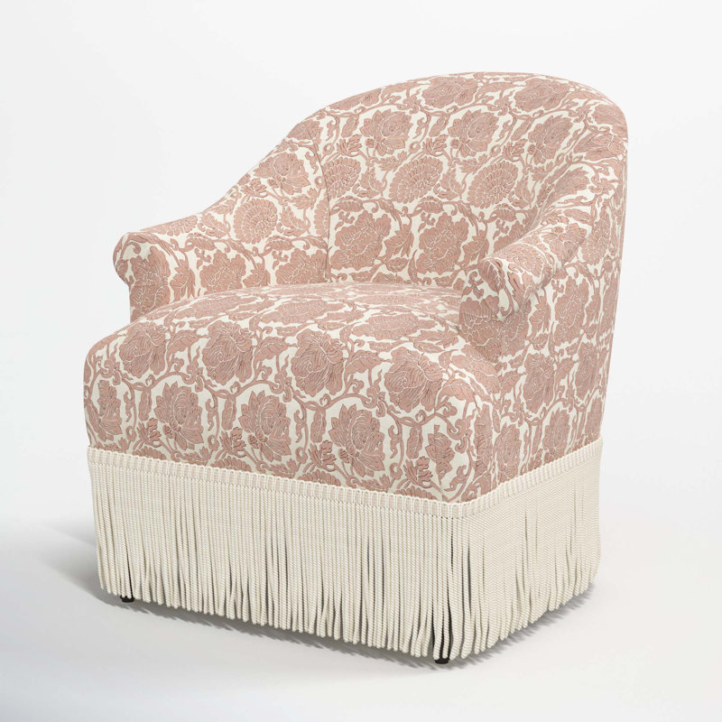 Fauteuil demi-tonneau en coton avec accoudoirs roulés encastrés et pieds en bois massif Callie, Rose cendré japonais, Ivoire