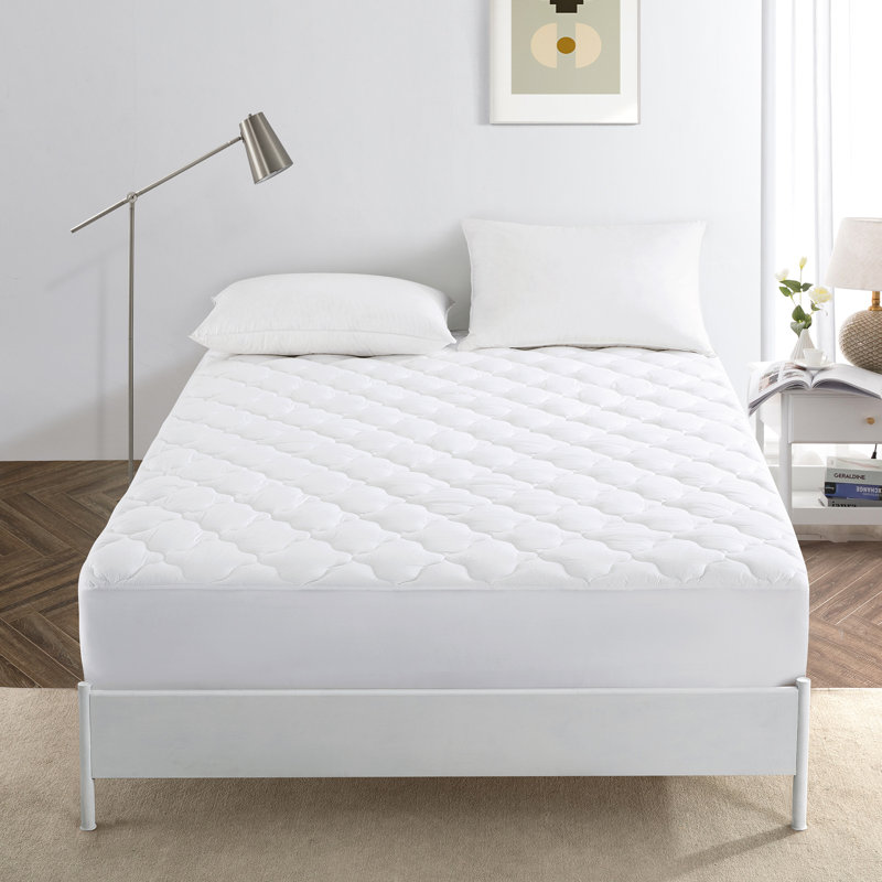 Queen White Cotton Down Alternative Waterproof Mattress Pad