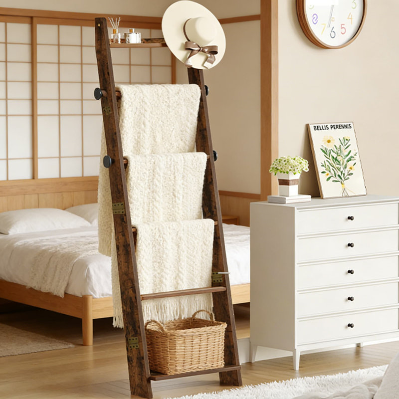 Échelle de couverture rustique avec tablettes et crochets, étagère décorative à 6 niveaux pour couvertures, serviettes et rangement, support de rangement mural de style maison de campagne