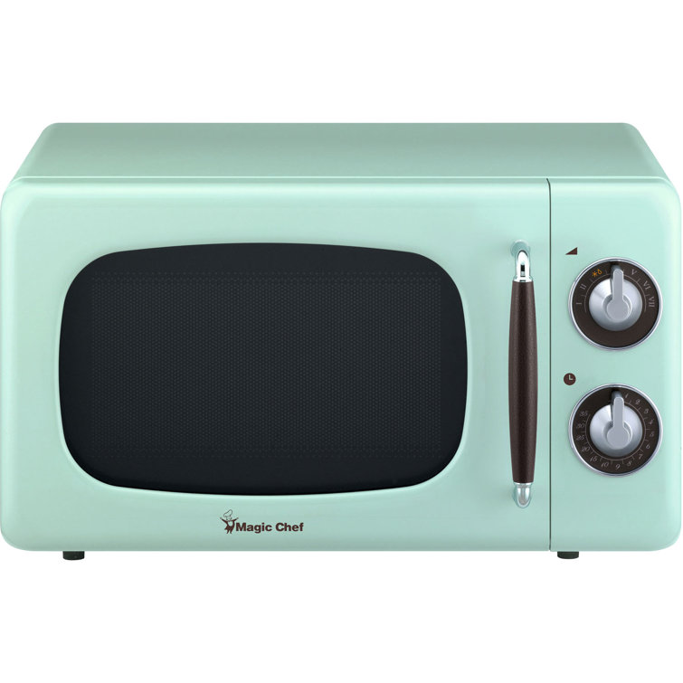 Magic Chef 0.70 Cubic Feet 700 Watt Countertop Microwave