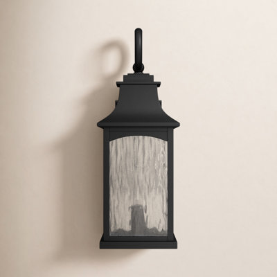 Outdoor Wall Lantern