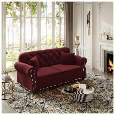 Canapé Chesterfield moderne de 63 po de style Mid-Century avec accoudoirs roulés, canapé en velours bourgogne avec garniture cloutée et dossier capitonné