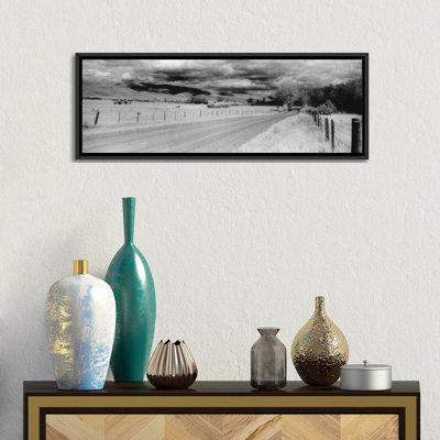 « country road, montana, usa », reproduction de photo sur toile