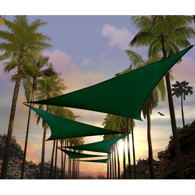 Toile d'ombrage triangulaire Amgo Customize - 200 g / m², blocage UV 95% avec quincaillerie
