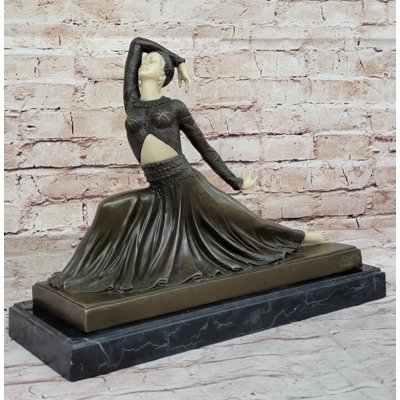 Figurines et sculptures Orourke