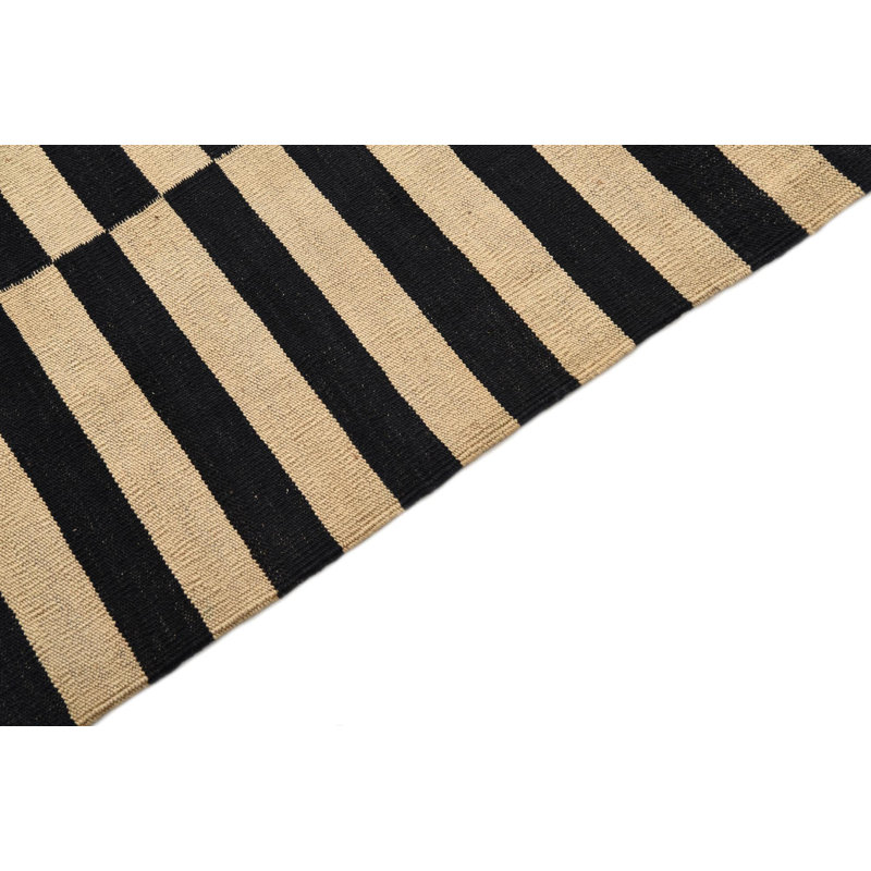 Tapis noir et blanc Ohlson