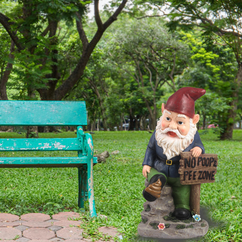 Gnome avec signe