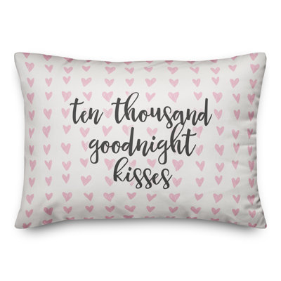  Coussin Ten Thousand Goodnight Kisses