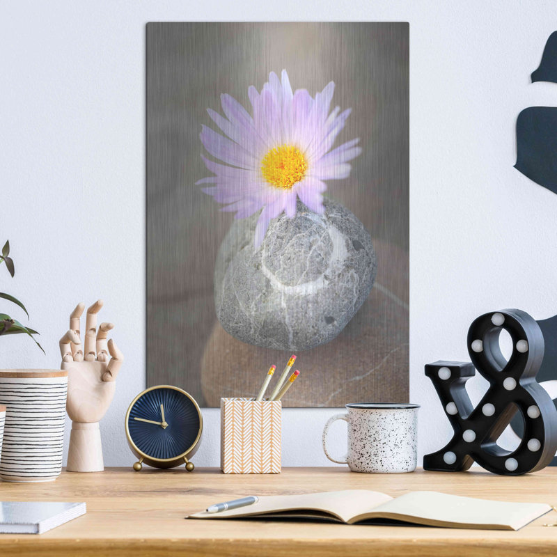 «Zen Flower Meditation» par Elena Ray, H 16 po x l 12 po