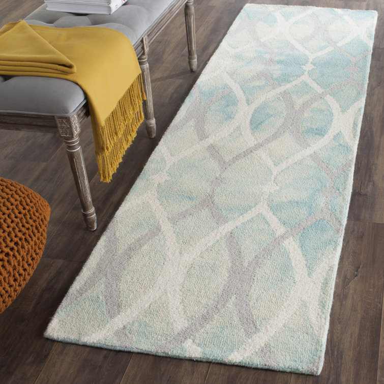 Amekia Hand Tufted Wool Geometric Rug
