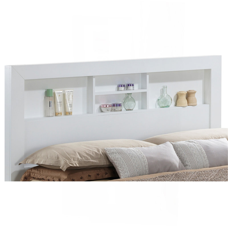 Transitional Style Full Bed In Crisp White