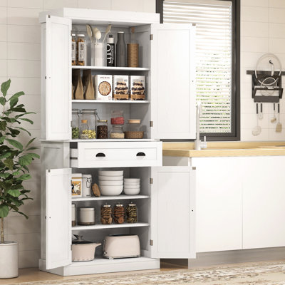 Garde-manger autoportant de 72,5 po avec 4 portes, un tiroir et 3 tablettes réglables dans une armoire à finition grain de bois blanc, blanc et pour divers articles. Pièce de style traditionnel. Capacité de tablette de 22 lb